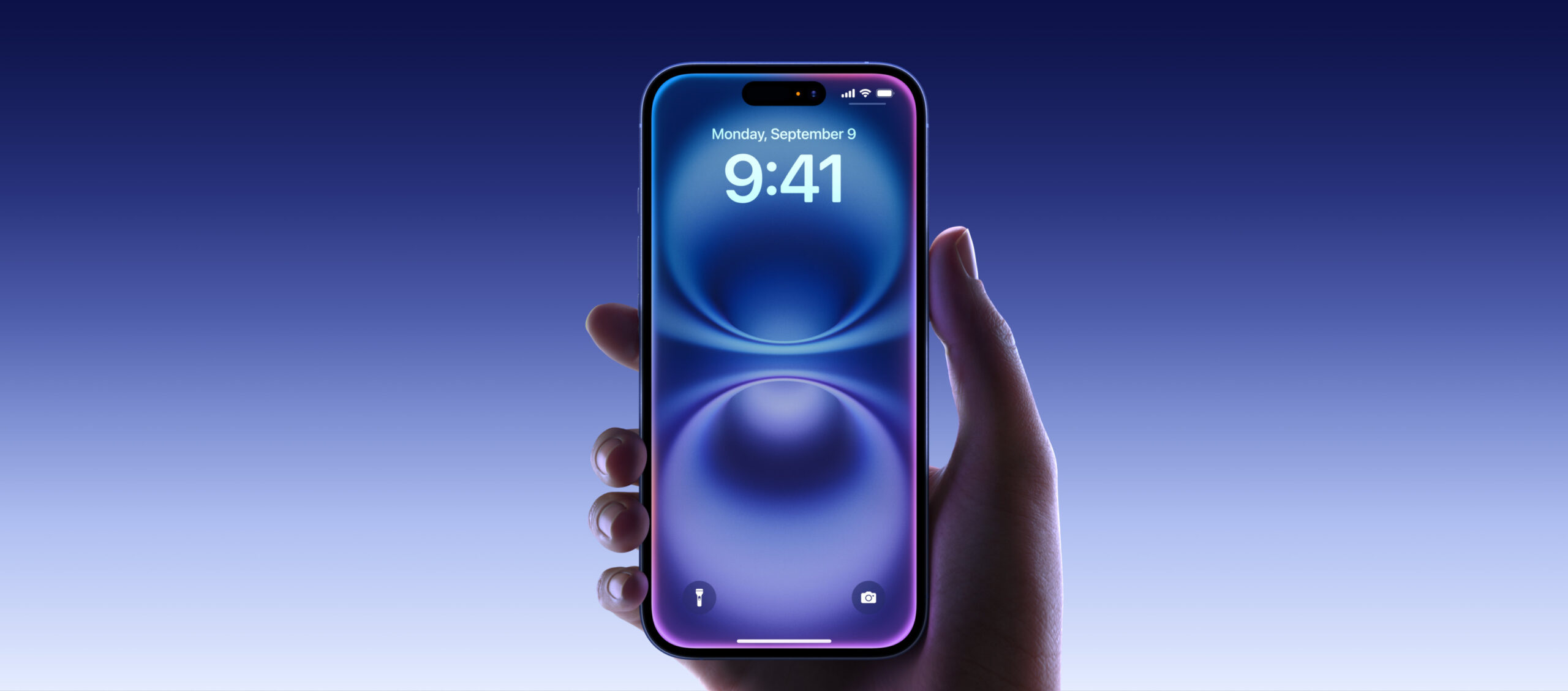 O iPhone 16 mostra sua tela OLED com cores vivas e clareza, enfatizando a qualidade da tela.